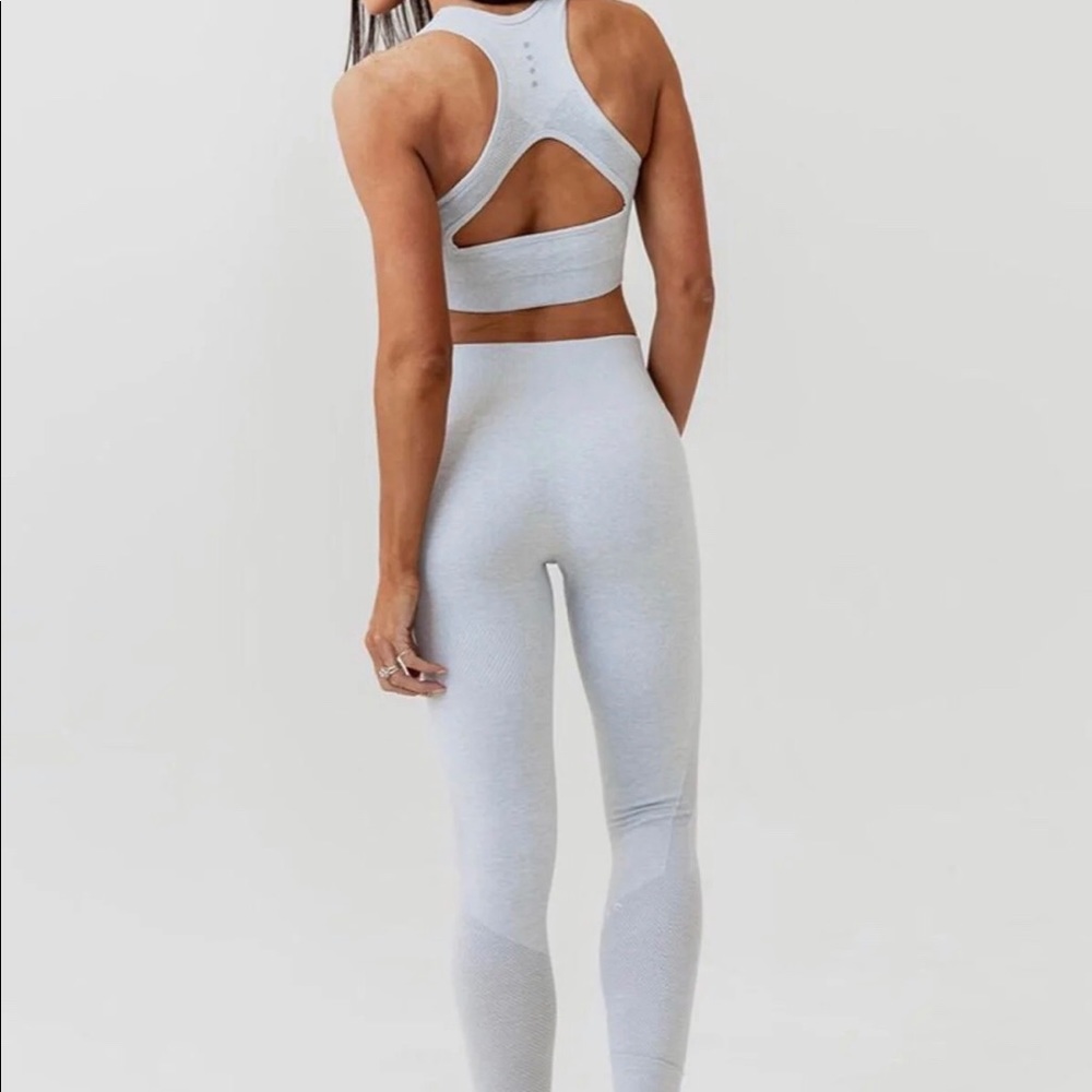 KORA Fitness workout leggings